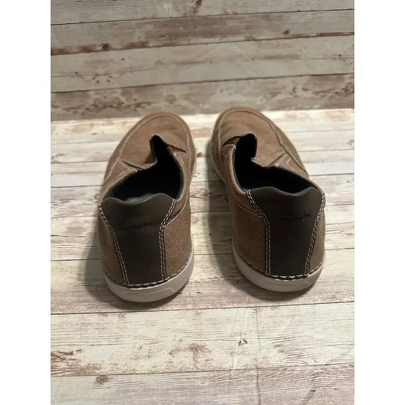Clarks Slip-On Shoe Canvas Size 10.5 Brown Walking Casual Comfy Rubber Sole - Picture 2 of 11
